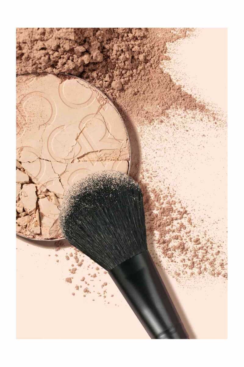 Smooth Finish Face Powder - Polvos faciales compactos