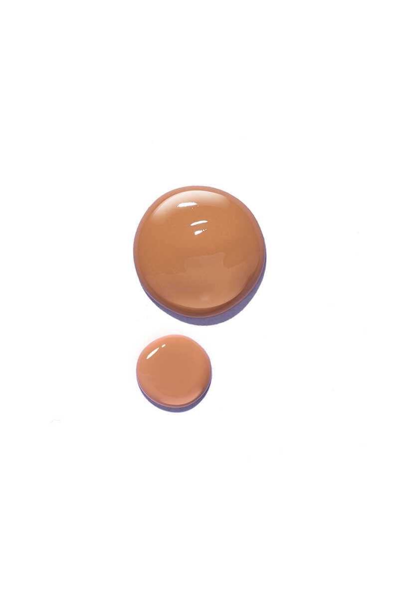Nude Look Radiant Tinted Moisturiser SPF 25 – Crema Hidratante con Color