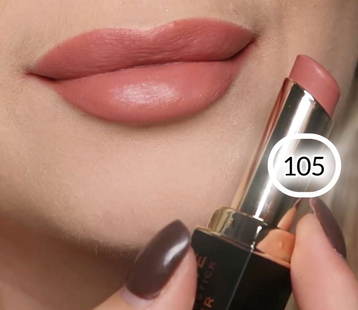 Pure Matte Powder Lipstick - Barra de labios ultra mate efecto polvo