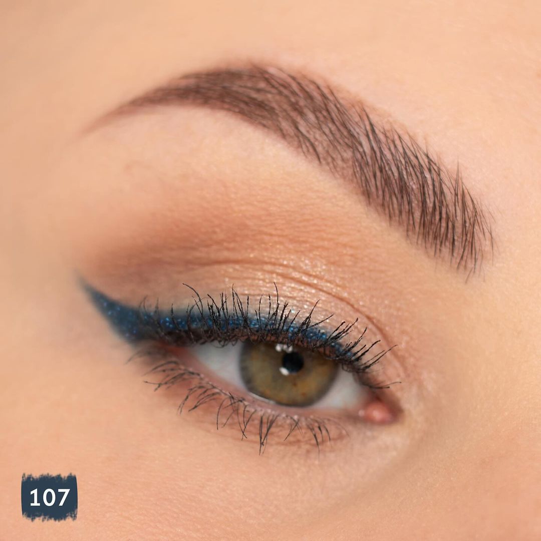 Tattoo Gel Eyepencil – Lápiz de ojos en gel de larga duración.
