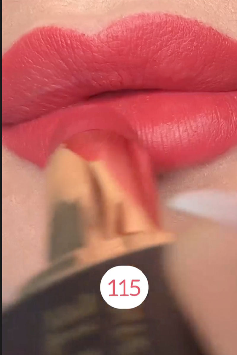 Pure Matte Powder Lipstick - Barra de labios ultra mate efecto polvo