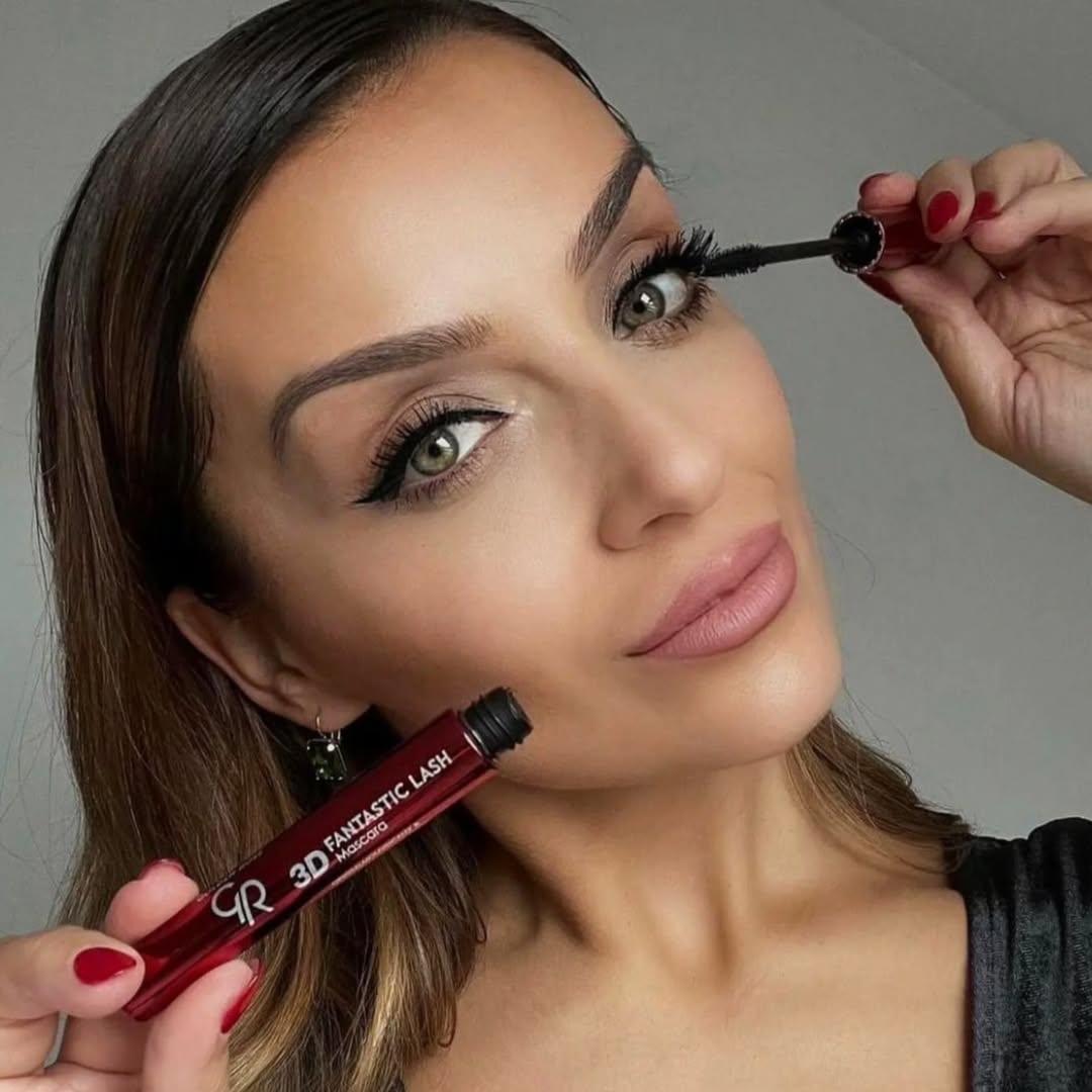 3D Fantastic Lash Mascara - Máscara de pestañas 3D de volumen, longitud y negro intenso
