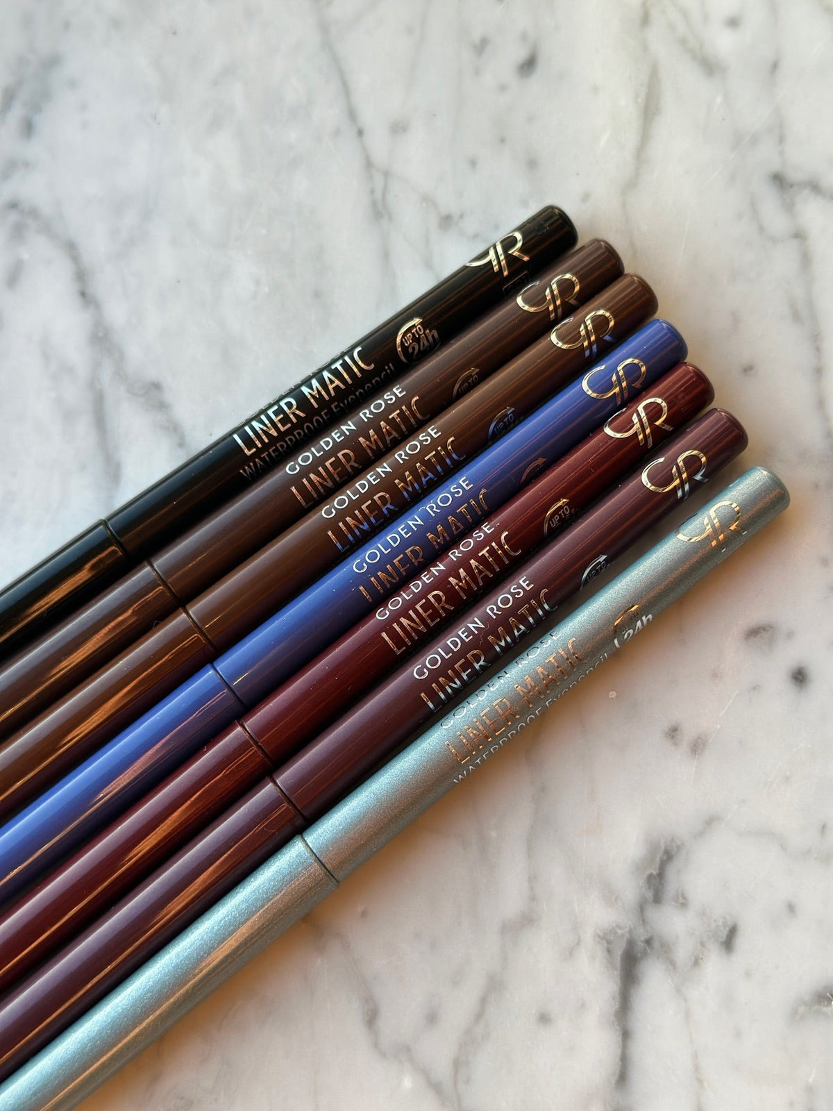 Liner Matic Waterproof Eyepencil – Lápiz de ojos retráctil waterproof.