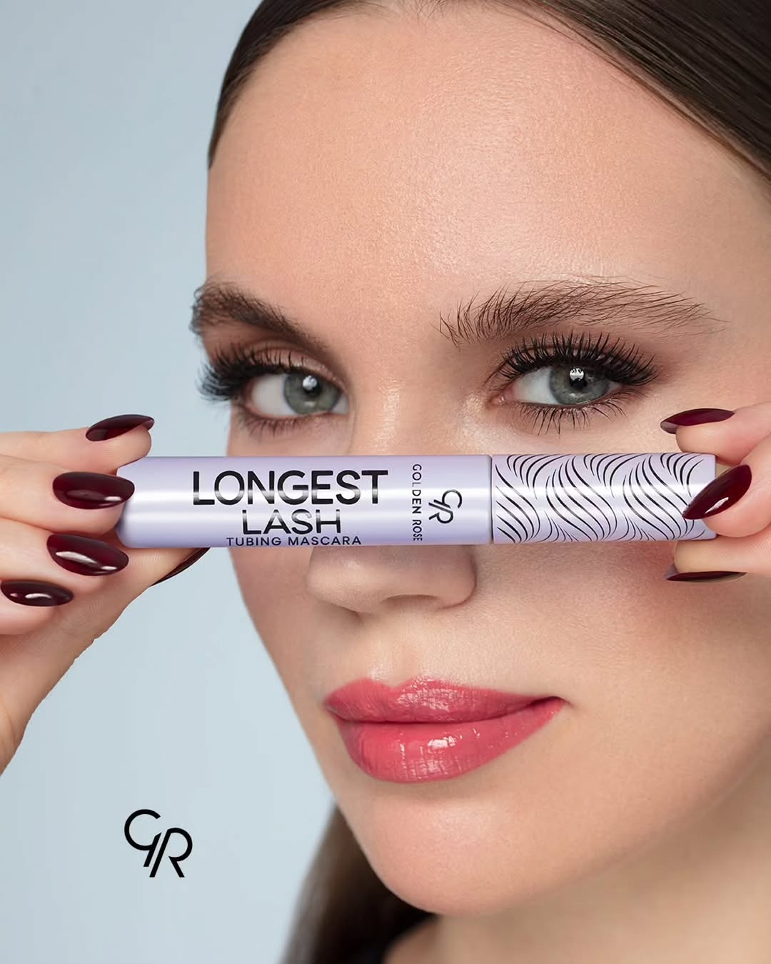 Longest Lash Tubing Mascara - Máscara de pestañas con efecto pestañas postizas y extra longitud.