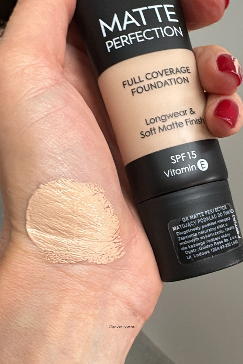 Matte Perfection Full Coverage Foundation – Base de maquillaje de alta cobertura