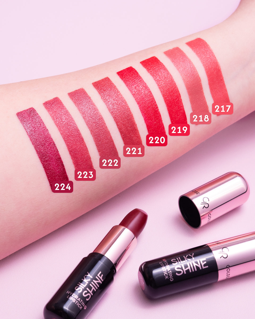 Silky Shine Hydrating Lipstick - Barra de labios hidratante con brillo