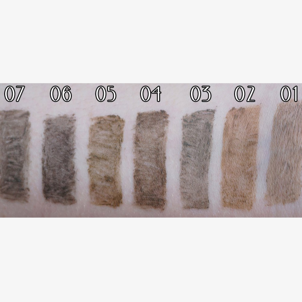 Brow Color Tinted Eyebrow Mascara – Máscara de cejas con color y efecto voluminizador.
